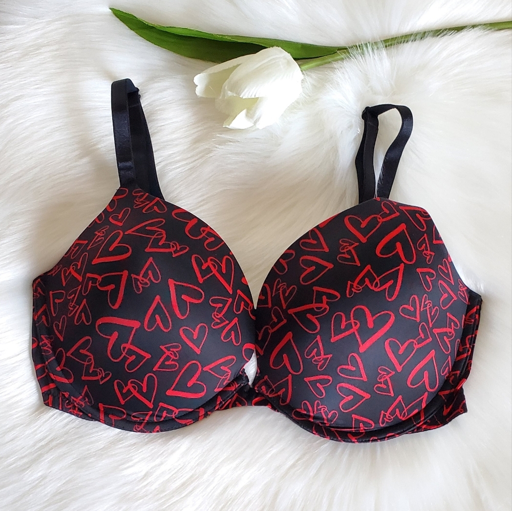 Victoria's Secret Sexy Tee Push-up Bra Size 34DD